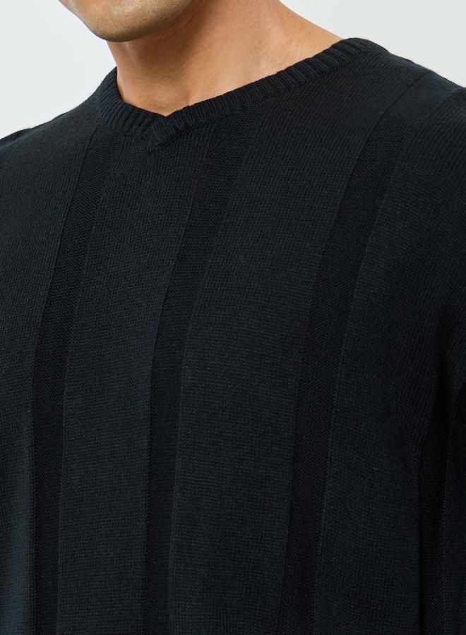 ستايلي سويتر مضلع بقصة واسعة - Image 4